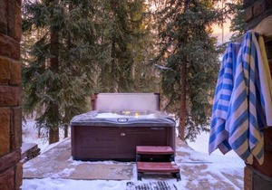 Downtown WP Villa 206 I Private Hot Tub I Views I Activity Program