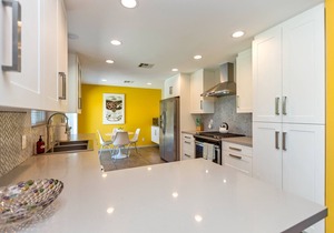 Iconic 4-bedroom vacation home, 5 min from Downtown Palm Springs, City ID#4299