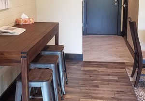 OVER 50% OFF MONTHLY BOOKINGS THIS SPRING/SUMMER/FALL 2022