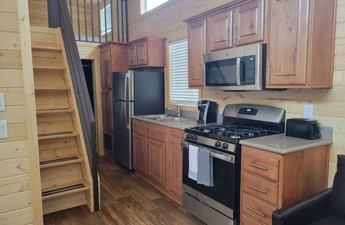 Valle Cottage | 077 Tiny Home near Grand Canyon South Rim Sleeps 8