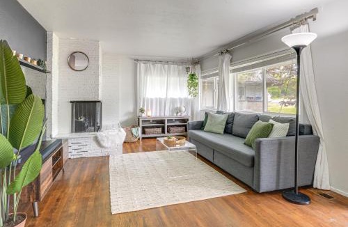 Southeast Eugene House | 1 Mi to UO Campus - Family Home w/Pool Table!