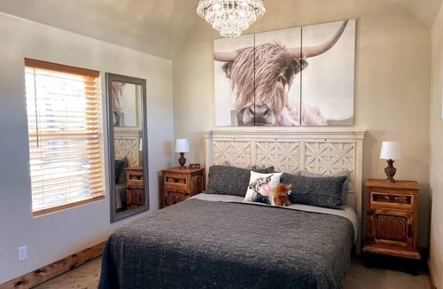 Cedar City House | #1 Zion Kolob Farm Stay