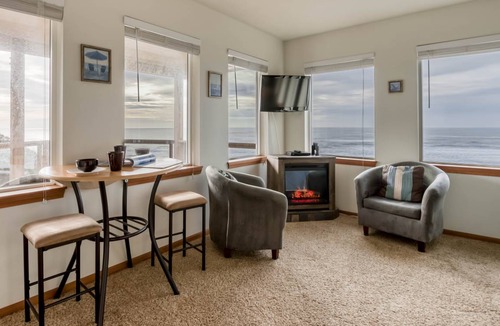 Beverly Beach House | 101 m² House ∙ 2 bedrooms ∙ 4 guests