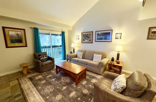North Park City Condo | 112 m² Condo ∙ 3 bedrooms ∙ 11 guests
