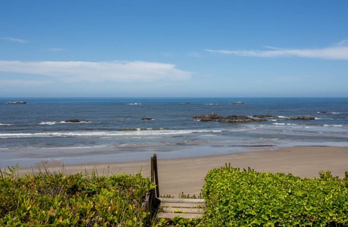 Seal Rock House | 123 m² House ∙ 3 bedrooms ∙ 6 guests