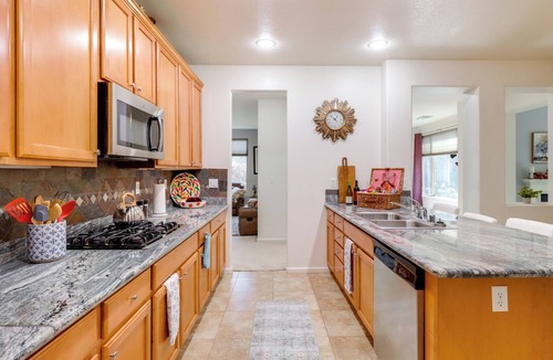 Reno House | 13 Mi to Slopes: Cozy Home w/ Fenced Yard in Reno