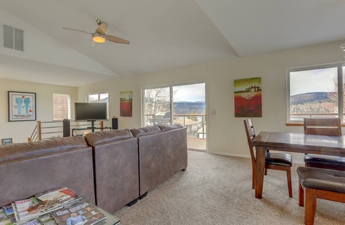 Hood River House | 135 m² House ∙ 3 bedrooms ∙ 6 guests