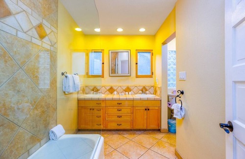 Historic Tennis Club House | 15% Off May -Beautiful Cabana W/Private Pool