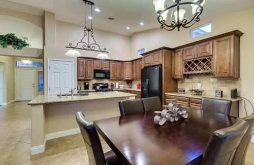Elkhorn House | *1600 Sq Ft 3 Bed 2 Bath 1 Story Private Pool