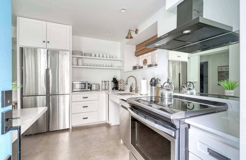 Nob Hill House | 1906 3BR Retreat NW 23rd Boutiques & Eats