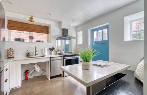 Nob Hill House | 1906 3BR Retreat NW 23rd Boutiques & Eats