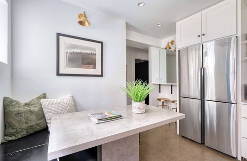 Nob Hill House | 1906 3BR Retreat NW 23rd Boutiques & Eats