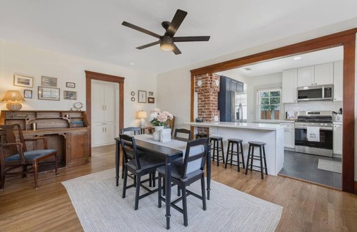 Visalia House | 2 bed, 2 bath, historic beauty, walk downtown
