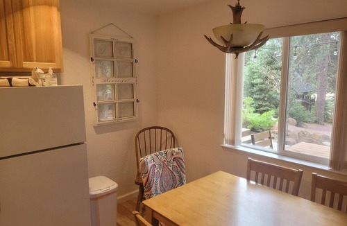 Peninsula Village Cabin | 2 Bedroom/1 Bathroom - Lake Front!