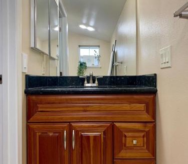 Mount Baker House | 2 Bedroom Home 5 Minutes from ID, Capitol Hill