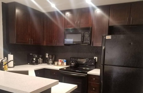 Las Vegas Condo | 2 bedroom (king size beds), 2 bathroom near Red Rock
