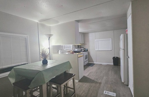 Naches House | 2-bedroom mobile home in welcoming Naches country area