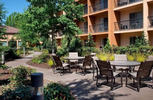 Tanasbourne House | 2 Convenient Units, Indoor Pool, Pets Allowed, Minutes to Hillsboro Stadium!