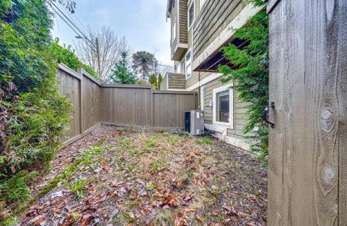 Central District House | 2 Mi to Matches at Lumen Field! Seattle Townhome