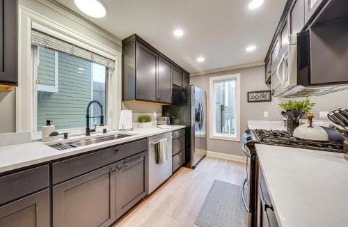 Central District House | 2 Mi to Matches at Lumen Field! Seattle Townhome