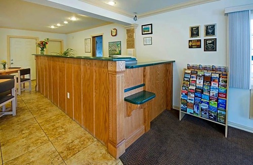 Pendleton Hotel | 2-Star Hotel ∙ Americas Best Value Inn - Pendleton
