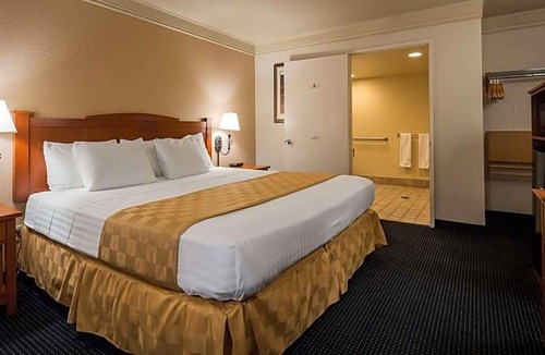 Fairfield Hotel | 2-Star Hotel ∙ Best Western Cordelia Inn