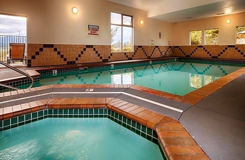 Sutherlin Hotel | 2-Star Hotel ∙ BEST WESTERN PLUS Hartford Lodge