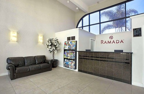 East Side Capistrano Hotel | 2-Star Hotel ∙ Ramada by Wyndham Oceanside