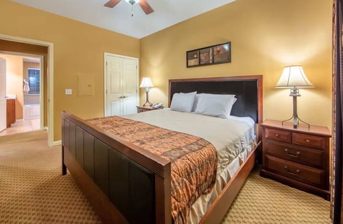 Genoa Hotel | 2 Units with 2 Queen Beds | Modern Stay w/Historic & Therapeutic Hot Springs