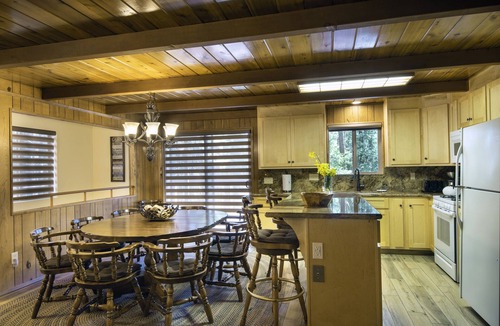 North Wawona Cabin | (20B) We-Dunn-It at The Redwoods In Yosemite