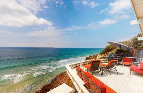 Encinitas House | 228 Neptune