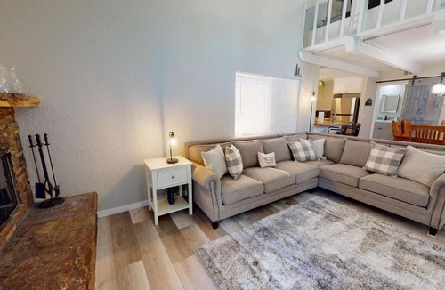 Tennis Village Apartment | 24 Tennis Village