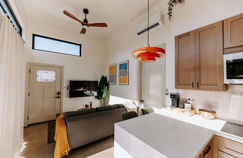 La Mesa House | 25% off, Chic Casita Hot tub BBQ 4 min to SDSU