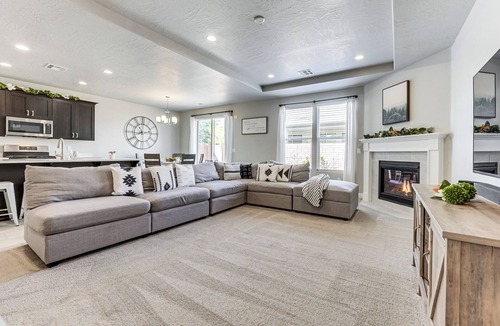 Sienna Hills Cottage | 28 Mi to Zion Natl Park: Modern Washington Home