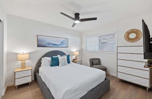 Simi Valley House | 2BR 2BA Home Hot Tub, Firepit, Yard, BBQ, Parking