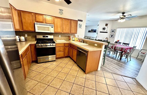 Bullhead City House | 3 bd 2 bth River Rendezvous with access to private boat launch