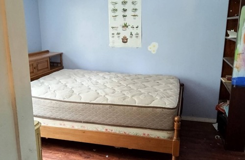 Oakridge House | 3-bedroom house in charming Oakridge perfect for your getaway