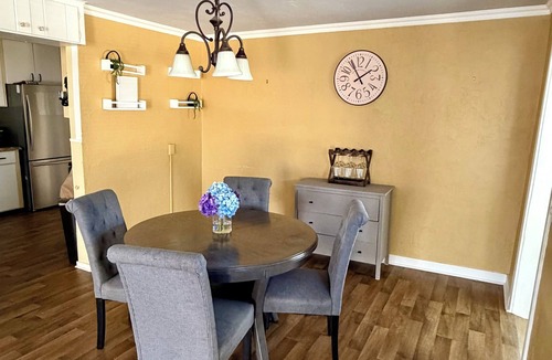 Bethel-Danebo House | 3-bedroom house in fabulous Eugene on land