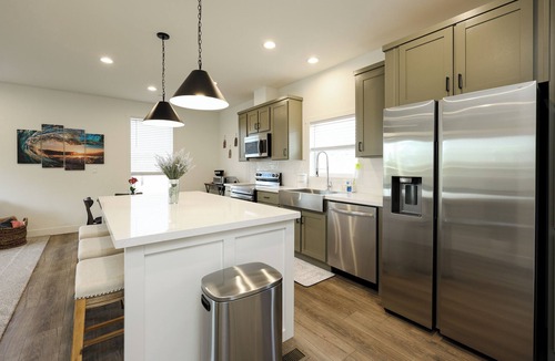 Santee House | 3-bedroom house in welcoming Santee with AC