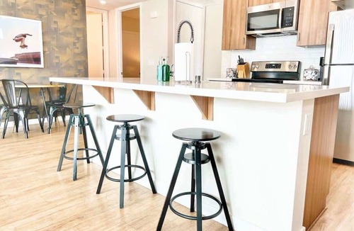 East Village Apartment | 3 Bedroom Penthouse in Downtown!