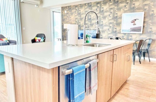 East Village Apartment | 3 Bedroom Penthouse in Downtown!