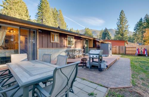 Lower Kingsbury House | 3 Mi to Heavenly Mountain Resort: Home w/Deck