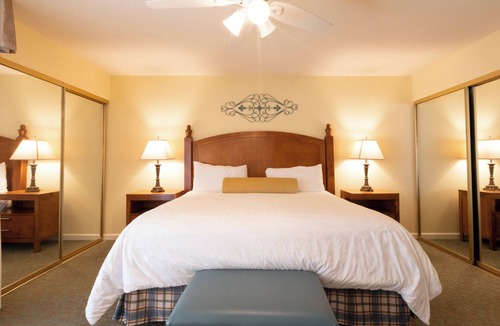 San Diego Country Estates Hotel | 3 Relaxing Units | 2BR with Pool, Kitchen, Balcony & Free Parking