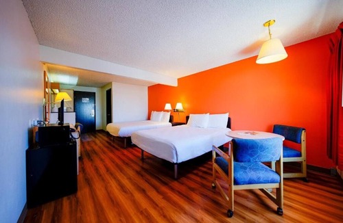 Hermiston Hotel | 3 Rooms | Modern Hermiston Stay for Families — Comfortable Stay w/Free Parking!
