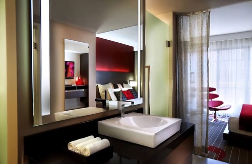 Gaslamp Quarter Hotel | 3 Suites at Hard Rock Hotel San Diego, Rooftop Terrace, Gaslamp Getaway!