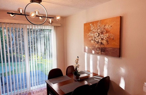 North Bend House | 30% OFF Monthly Stay Convenient Location