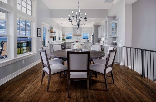 Yamhill House | 360 Degree Vineyard Views, Four Master Suites, Free Wine Tastings for Group, Ping Pong, Fire-Pit