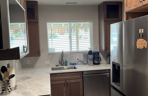 Dollar Point Apartment | 3BR apt. with WiFi BBQ Smart TVs close to Lake Tahoe, boat launch, biking trails