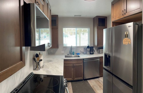 Dollar Point Apartment | 3BR apt. with WiFi BBQ Smart TVs close to Lake Tahoe, boat launch, biking trails