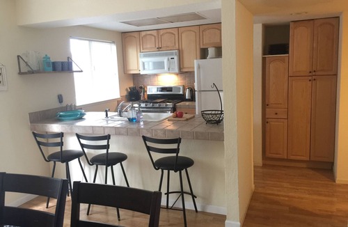 Lake Forest Condo | 3BR, HOT TUB, Walk to Beaches, Summer Pool, Near Palisades & Northstar Villages